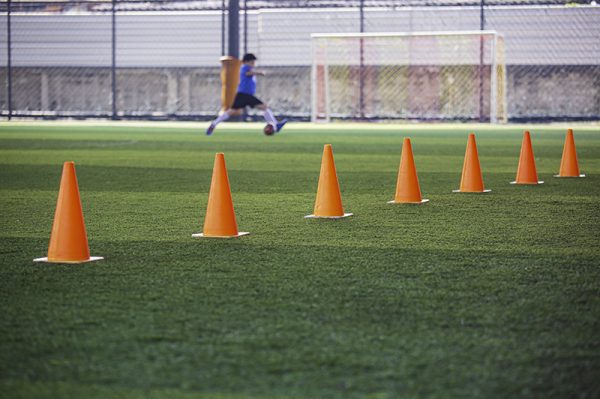 Cono De Entrenamiento Coordinación 22cm Pack x 10 unidades - Imagen 3
